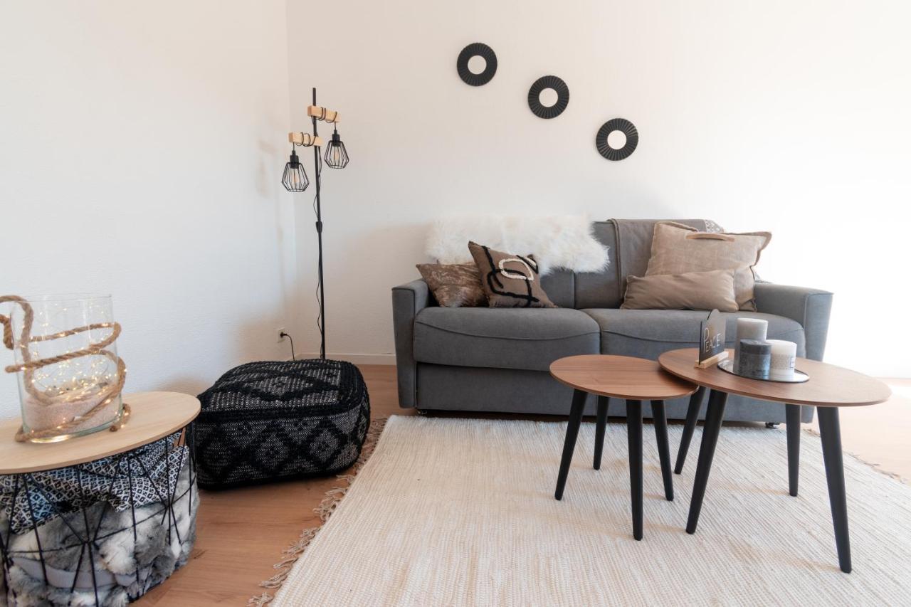 Bienvenue Chez Vous Tres Calme Et En Plein Centre Apartment Mantes-la-Jolie Exterior photo